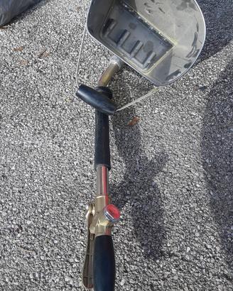 Attrezzo per intonacare