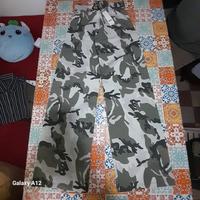 Pantaloni mimetici in maglina di cotone con laccio