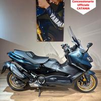 Yamaha TMAX 560 Tech MAX ( patente A2 )