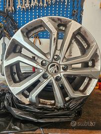 4 cerchi dezent 17x7J et45 SKODA VW AUDI