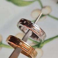 anelli in metallo unisex con swaroski 