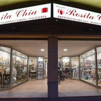 Locale commerciale di seria società familiare