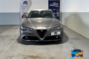Alfa Romeo Giulia Giulia 2.2 t Giulia 150cv