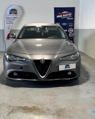Alfa Romeo Giulia Giulia 2.2 t Giulia 150cv