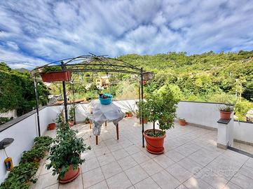 CASA SEMINDIPENDENTE A SAVONA