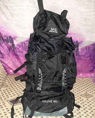 zaino nuovo da 90L euro 30