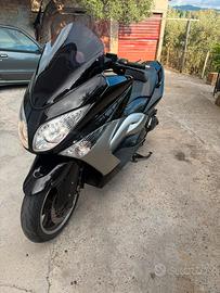 Yamaha Tmax 500
