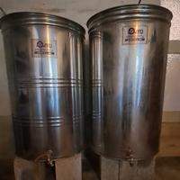 contenitori olio in acciaio