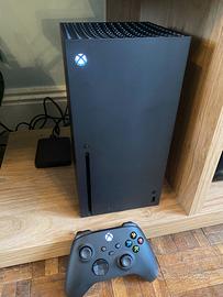 Xbox serie X con controller