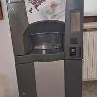 Distributore bevande calde