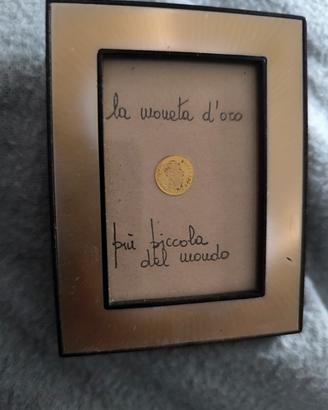 la moneta più piccola del mondo