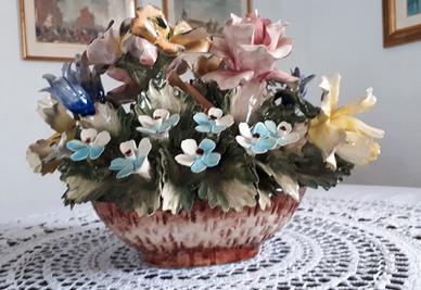 Capodimonte Centro Tavola Floreale Vintage