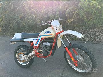 KTM 250 gs 81