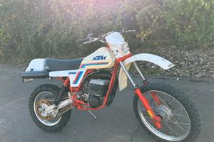 KTM 250 gs 81