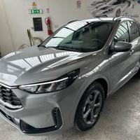 Ford Kuga 2.5 Full Hybrid 180 CV 2WD ST-Line