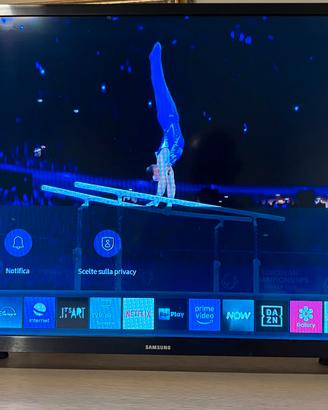 Smart TV Samsung 32" Serie 4 T4300