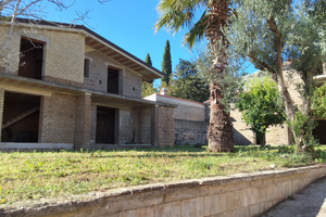 2 ville quartiere di Casertavecchia da completare