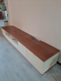 Mobile in legno per soggiorno 