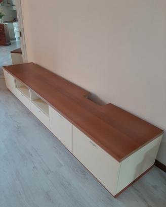Mobile in legno per soggiorno 