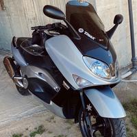 Yamaha T Max - 2001