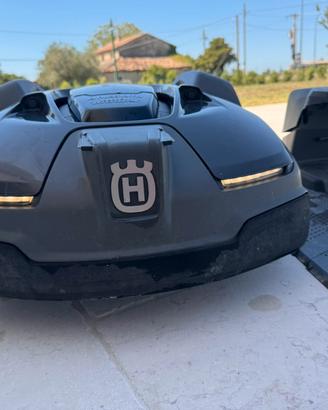 Robot Husqvarna 450x tagliaerba 5000mq