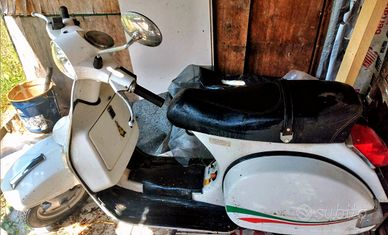 Vespa PX 150 anniversario unità d'Italia