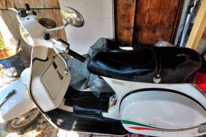 Vespa PX 150 anniversario unità d'Italia