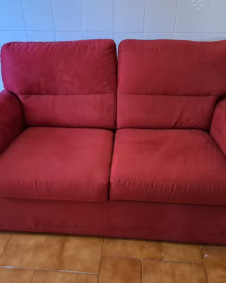 divano 2 posti poltrone e sofa in ottime condizion