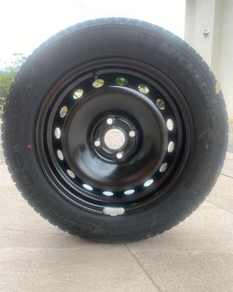 Ruota NUOVA per auto