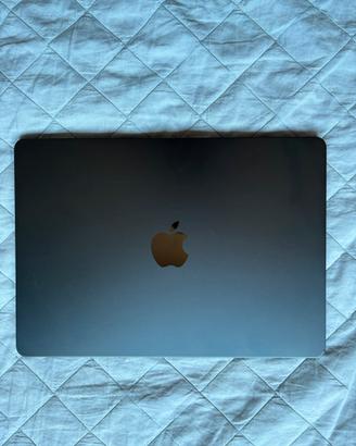 Apple MacBook Air M2 2023 8GB RAM
