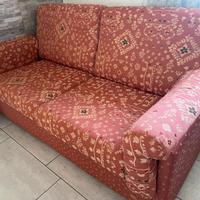 Divano letto, doghe in legno.