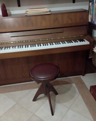 Pianoforte a muro