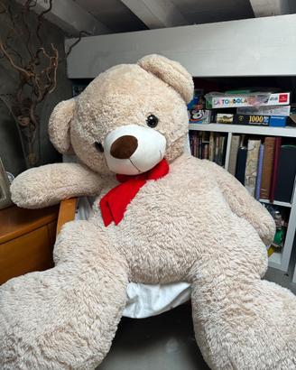 Peluche orso gigante
