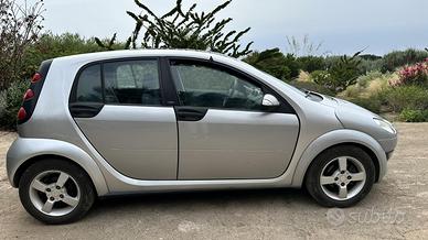 SMART FORFOUR A PANTELLERIA