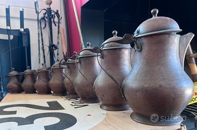 Set di N. 8 Cucume di diverde dimensioni