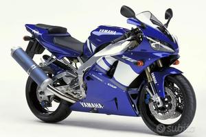 YAMAHA R1 1000 CARBURATORE RICAMBI