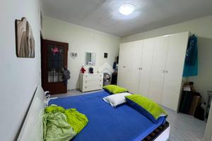 2 LOCALI A MARANO DI NAPOLI