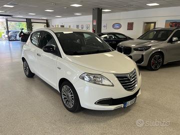 Lancia Ypsilon 1.2 69 CV 5 porte S&S Platinum Unic