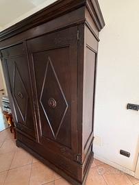 Armadio stipo a 2 ante in legno