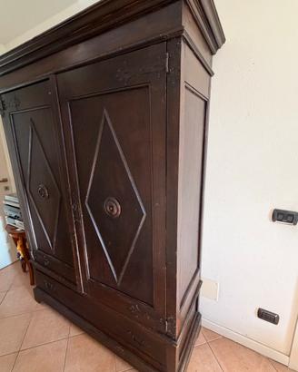 Armadio stipo a 2 ante in legno