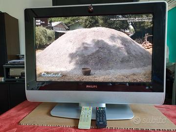 TV LCD 26" PHILIPS con DECODER T2.