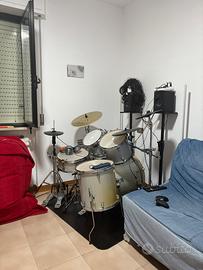 Batteria Acustica Convertita in Elettronica