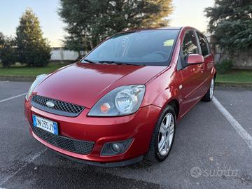 Ford Fiesta 1.4 TDCi 5p. Ghia