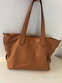 Borsa Tabacco Tosca Blu in pelle