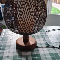 Lampada  in legno