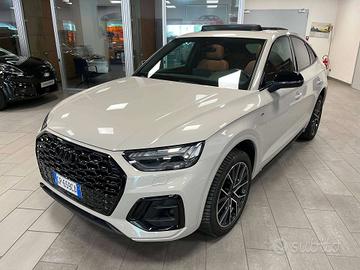 Audi Q5 Sportback 40 2.0 ibrido/diesel 204cv. quat