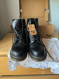 Dr. Martens tg. 43 Black 1460 uomo