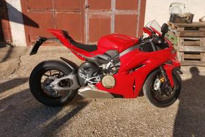 Panigale V4 2025