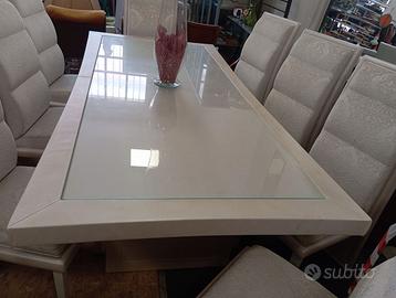 Sala da pranzo/soggiorno completo