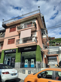 Vani 5 mq 140 circa più terrazzo sovrastante